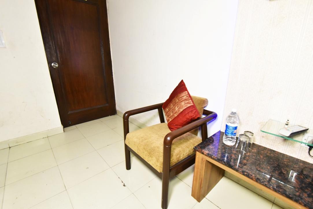 Hotel B-Comfort Amritsar Buitenkant foto