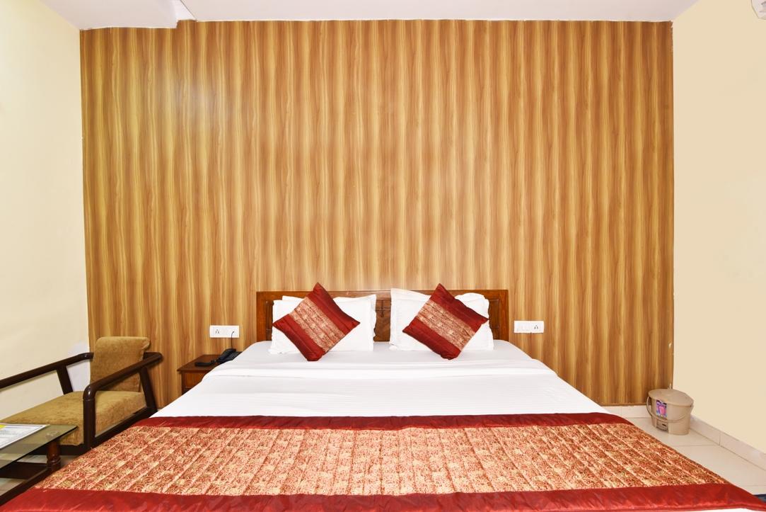 Hotel B-Comfort Amritsar Buitenkant foto