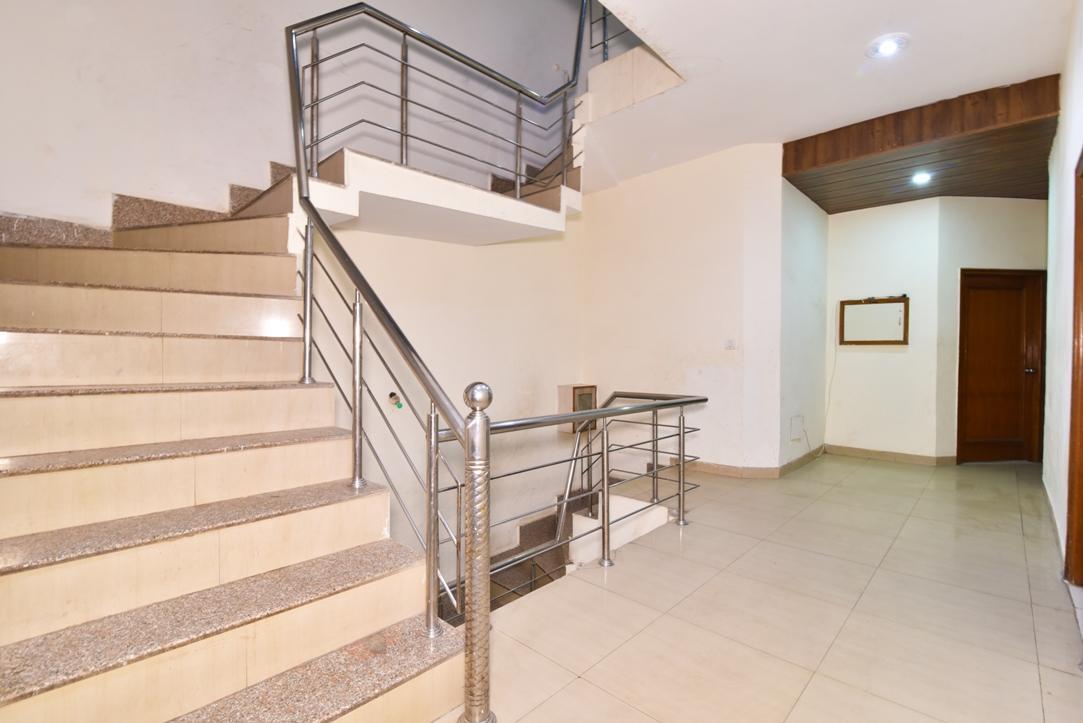 Hotel B-Comfort Amritsar Buitenkant foto