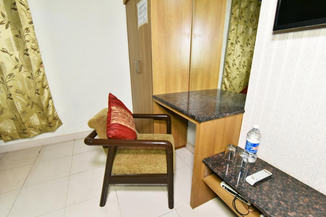 Hotel B-Comfort Amritsar Buitenkant foto